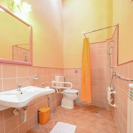 Modern Holiday Home In Monte Santa Maria Tiberina *