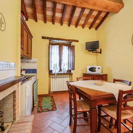 Modern Holiday Home In Monte Santa Maria Tiberina