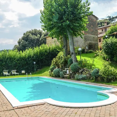 Holiday home Modern Holiday Home In Monte Santa Maria Tiberina Monte Santa Maria Tiberina