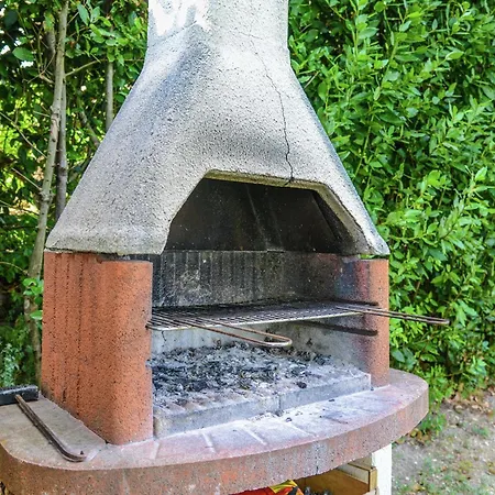 Modern Holiday Home In Monte Santa Maria Tiberina *