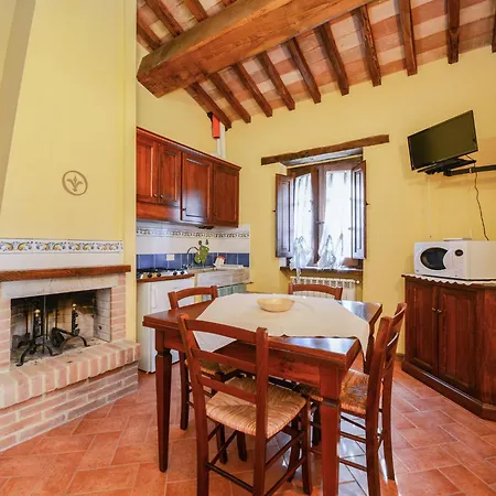 Modern Holiday Home In Monte Santa Maria Tiberina