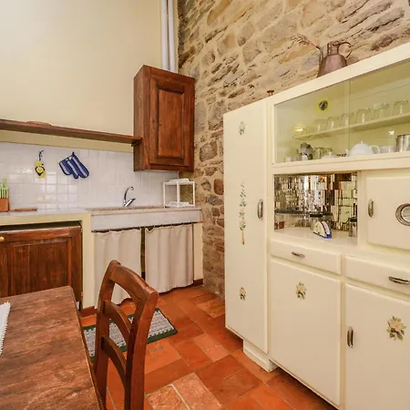 Modern Holiday Home In Monte Santa Maria Tiberina * Monte Santa Maria Tiberina