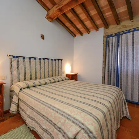 Modern Holiday Home In Monte Santa Maria Tiberina Holiday home *