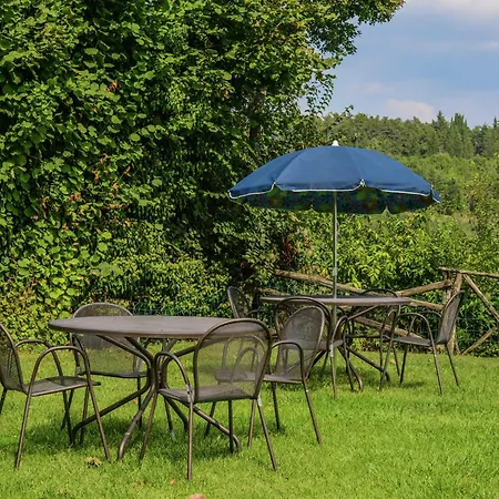 Holiday home Modern Holiday Home In Monte Santa Maria Tiberina