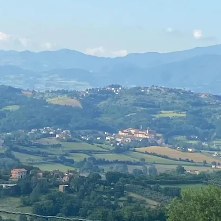 Modern In Monte Santa Maria Tiberina