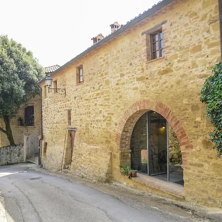 Holiday home Modern Holiday Home In Monte Santa Maria Tiberina *